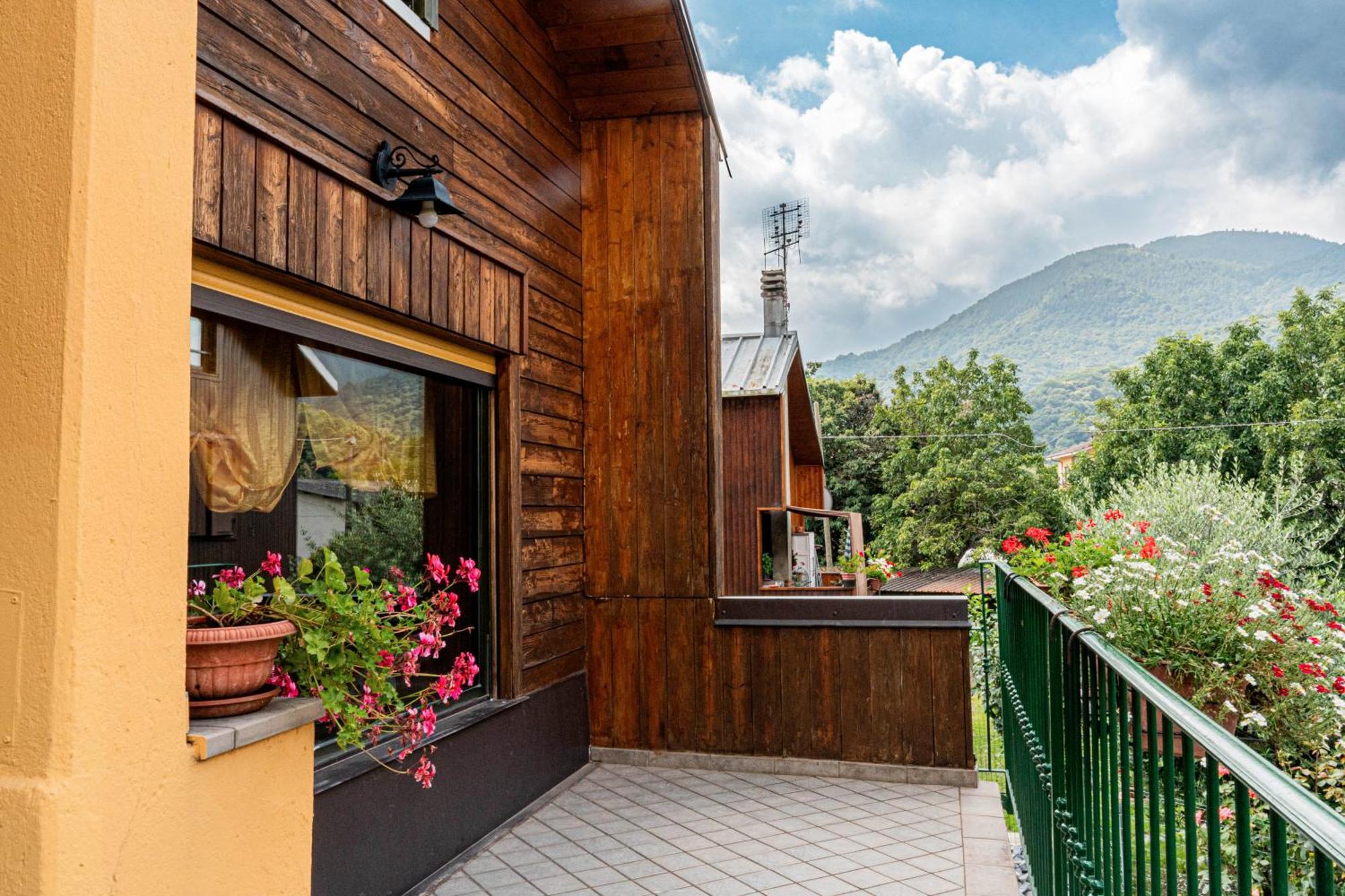 Vila Woodhouse Paesana Exteriér fotografie
